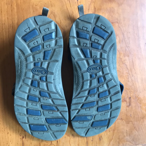Unisex Chaco sandals used good condition - Picture 2 of 4